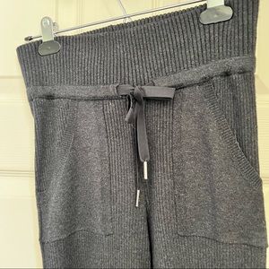 Lululemon knit leggings grey size 4 small